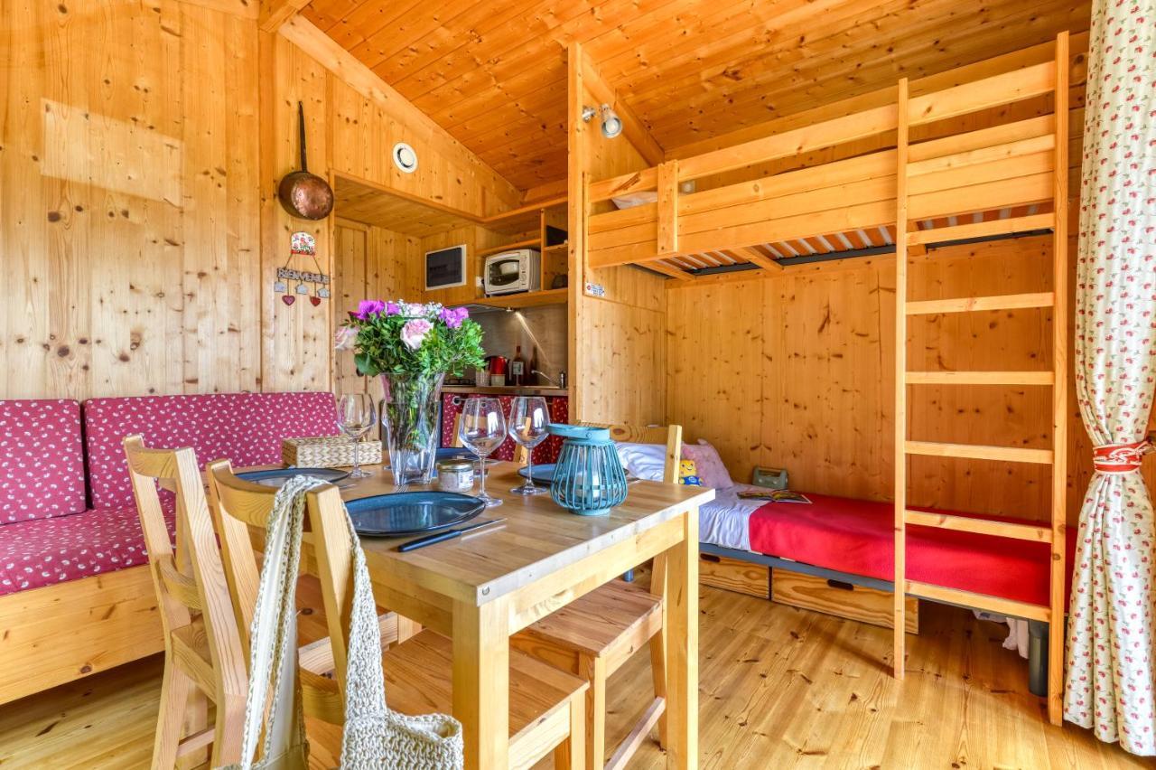 Camping La Serre Aigues-Vives  Exterior foto
